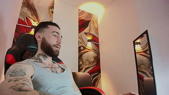 Luke davis01 online show from 28, 10, 2025