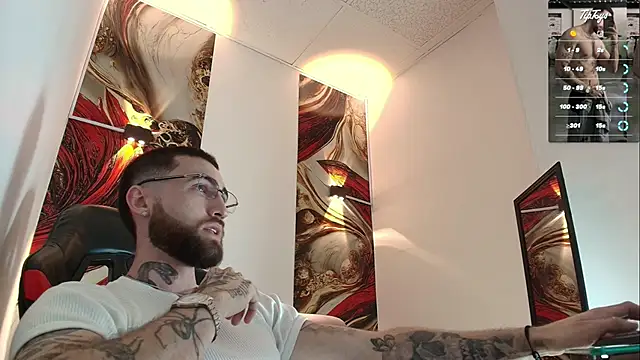 Luke davis01 online show from 14, 2, 2026