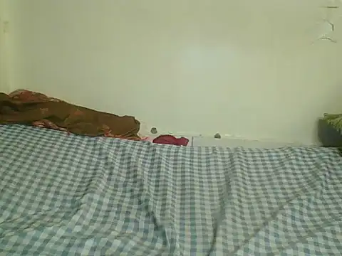 SweetLeona online show from 13, 10, 2025