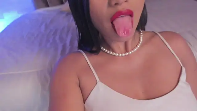 Piia Angeel1 online show from 27, 2, 2025