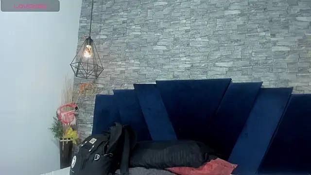 Sophia Brunett online show from 15, 11, 2025