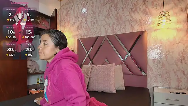 Saori Sann  online show from 6, 1, 2026