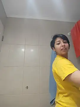 Snapshot of MaiPandora chatting on 5, 12, 2025 MaiPandora online show from 5, 12, 2025