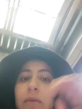 Snapshot of MaiPandora chatting on 6, 11, 2025 MaiPandora online show from 6, 11, 2025