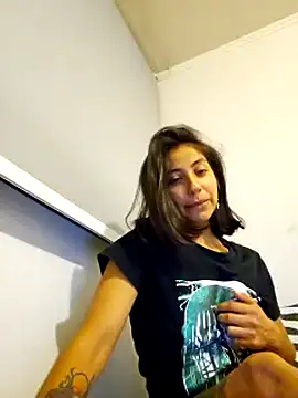 Snapshot of MaiPandora chatting on 7, 3, 2025 MaiPandora online show from 7, 3, 2025