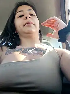 Snapshot of MaiPandora chatting on 6, 10, 2025 MaiPandora online show from 6, 10, 2025