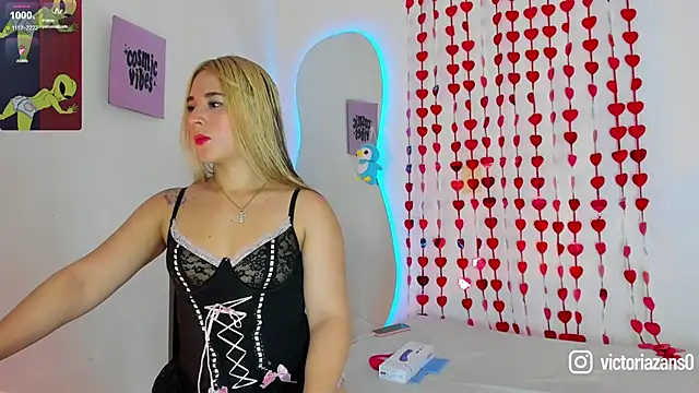 Vickyallien online show from 22, 9, 2025