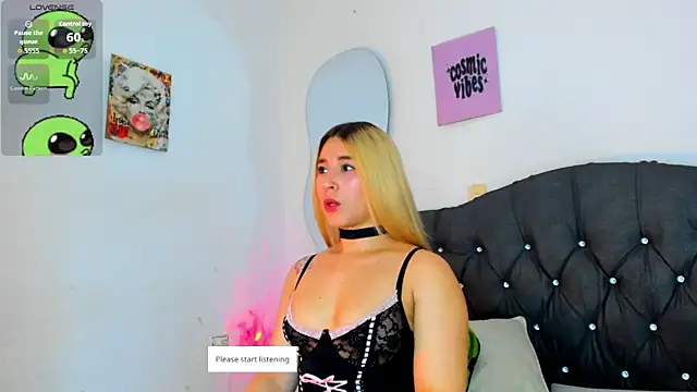 Vickyallien online show from 15, 12, 2025