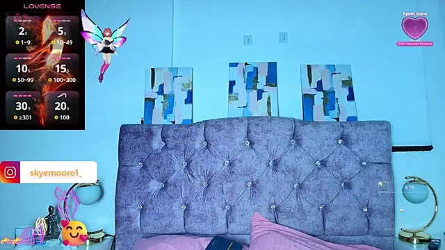 Skye Moore online show from 2, 10, 2025