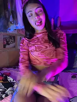 Skye Moore online show from 21, 4, 2026