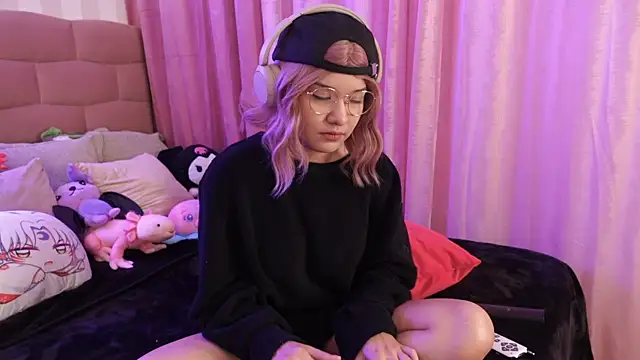 NataliaNovak online show from 5, 10, 2025