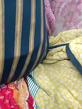 Snapshot of simrun70 chatting on 16, 11, 2025 simrun70 online show from 16, 11, 2025