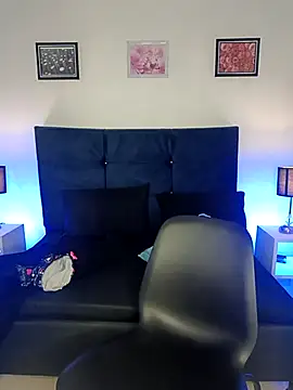 Snapshot of _michonne_ chatting on 11, 3, 2025 michonne online show from 11, 3, 2025