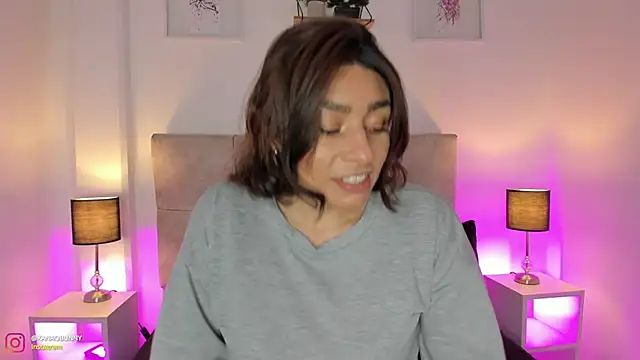 Snapshot of _michonne_ chatting on 13, 3, 2025 michonne online show from 13, 3, 2025