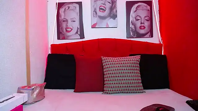 Tiana Ebony18 online show from 20, 3, 2026