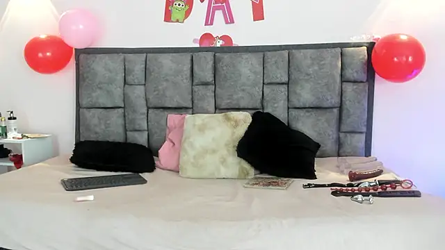 AdelaLust online show from 14, 2, 2026