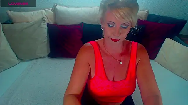 Lex McQueen online show from 7, 7, 2026