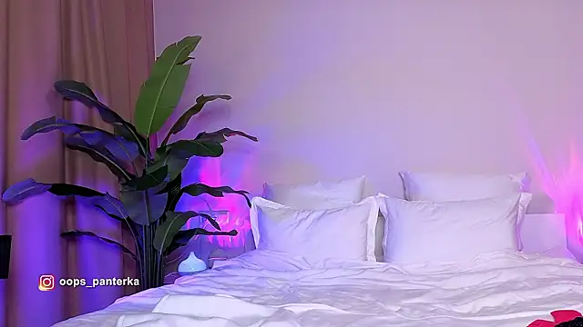 Snapshot of AmyLeeplay chatting on 24, 3, 2026 AmyLeeplay online show from 24, 3, 2026