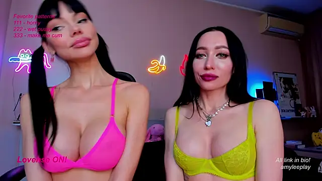 AmyLeeplay online show from 18, 3, 2025