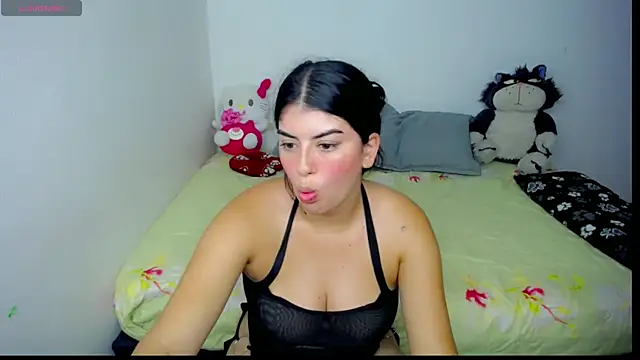 hello kityy25 online show from 10, 7, 2026