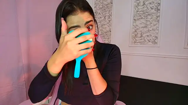 Danella houston online show from 18, 2, 2026