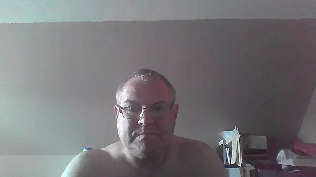 mkestr69 online show from 10, 9, 2025