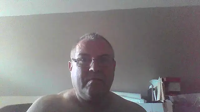 mkestr69 online show from 1, 10, 2025