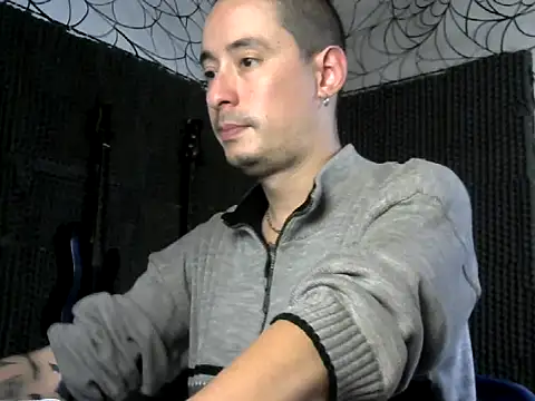 vampireathome online show from 25, 2, 2026