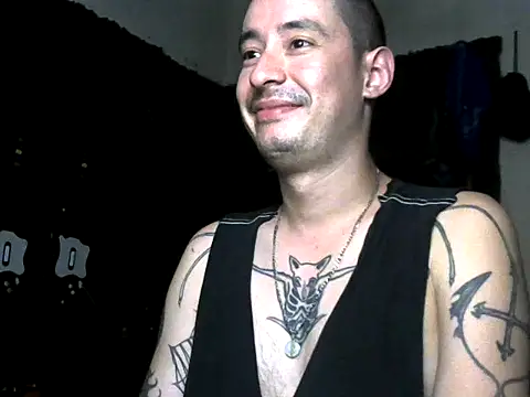 Snapshot of vampireathome chatting on 23, 9, 2025 vampireathome online show from 23, 9, 2025