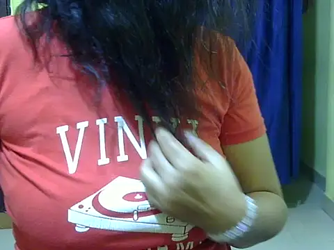 Your cutiepie  online show from 8, 10, 2025