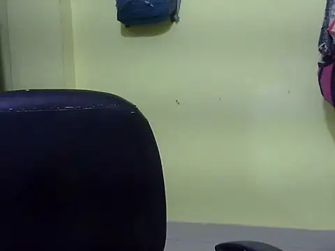 Your cutiepie  online show from 23, 10, 2025