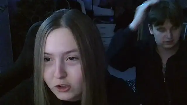 Eloise Celine online show from 17, 2, 2025