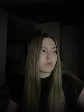 Eloise Celine online show from 18, 2, 2025
