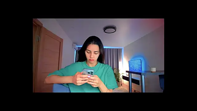 EmiliaZen online show from 28, 9, 2025