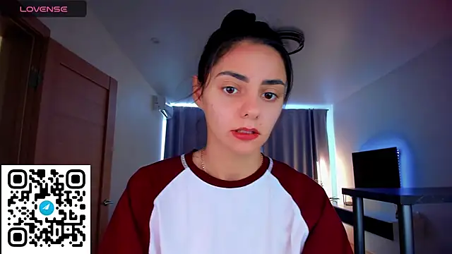 EmiliaZen online show from 17, 9, 2025