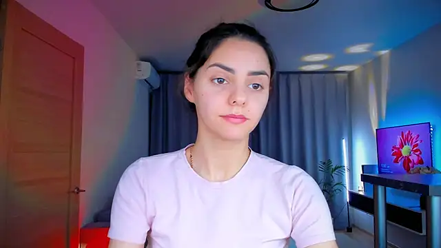 EmiliaZen online show from 15, 2, 2026