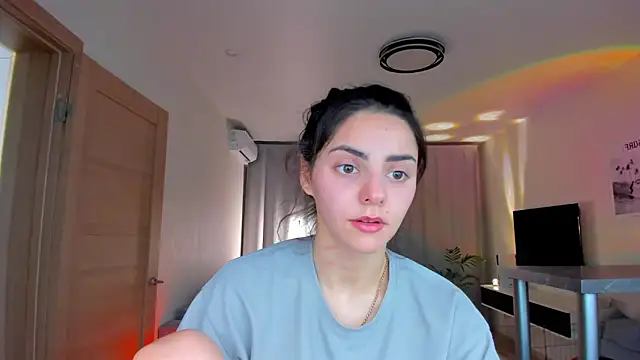 EmiliaZen online show from 28, 2, 2026