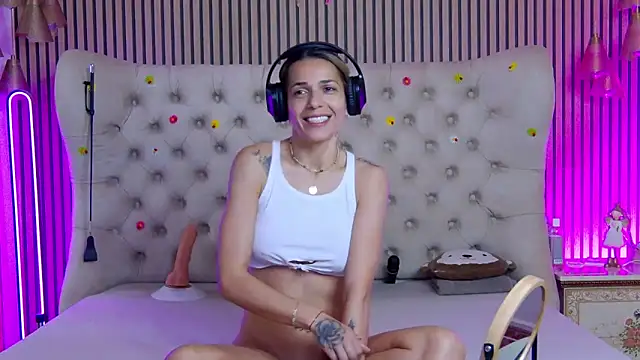 PlayfulShow online show from 31, 5, 2026