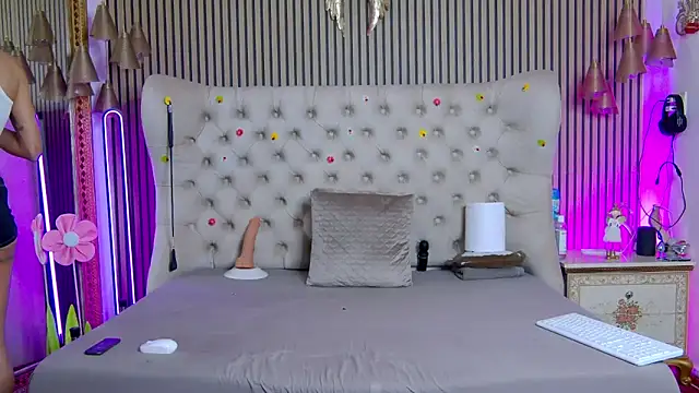 PlayfulShow online show from 23, 5, 2026