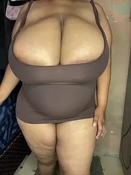 Snapshot of NonoGotBoobies chatting on 2, 3, 2026 NonoGotBoobies online show from 2, 3, 2026