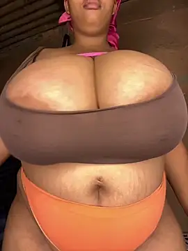 NonoGotBoobies online show from 7, 4, 2026