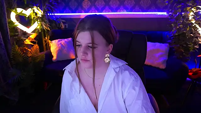 KristiMoons online show from 4, 3, 2025