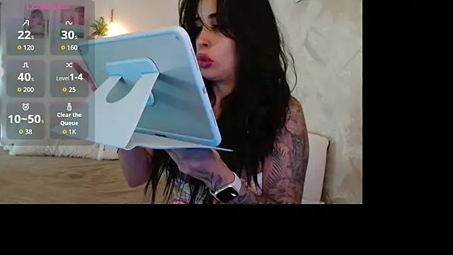 Snapshot of ambergirl14 chatting on 15, 4, 2026 ambergirl14 online show from 15, 4, 2026