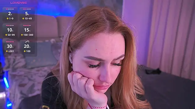 Snapshot of DivineJass chatting on 25, 3, 2026 DivineJass online show from 25, 3, 2026