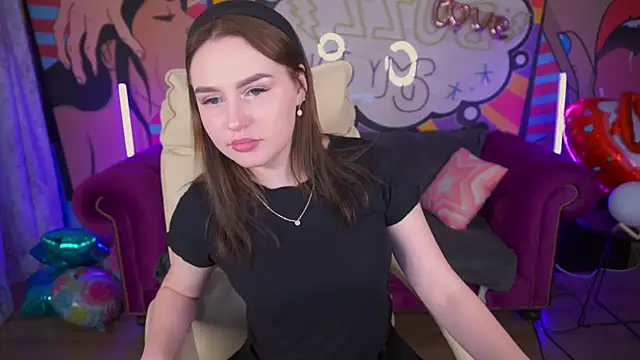 Snapshot of DivineJass chatting on 20, 2, 2025 DivineJass online show from 20, 2, 2025