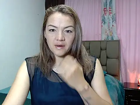 PenelopeMist online show from 21, 11, 2025