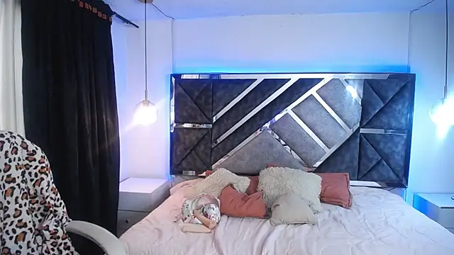 lizha milf online show from 13, 3, 2025