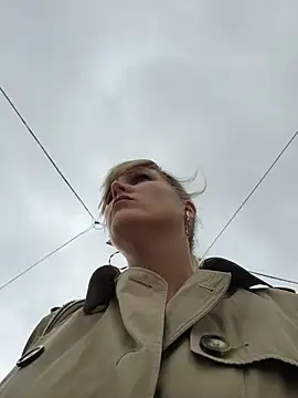 Snapshot of Sexybiene969 chatting on 25, 10, 2025 Sexybiene969 online show from 25, 10, 2025