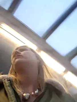 Snapshot of Sexybiene969 chatting on 6, 10, 2025 Sexybiene969 online show from 6, 10, 2025