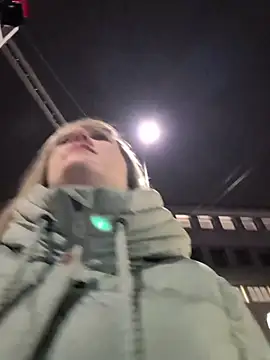 Snapshot of Sexybiene969 chatting on 24, 11, 2025 Sexybiene969 online show from 24, 11, 2025